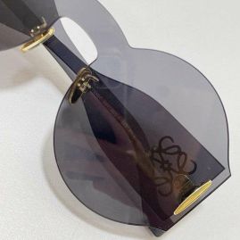 Picture of Loewe Sunglasses _SKUfw43786278fw